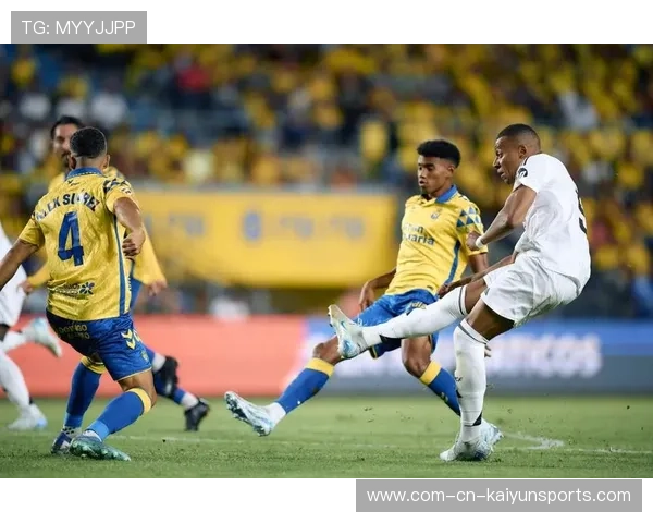 维尼修斯双响仍难稳主力哈兰德或成皇马未来进攻新核心